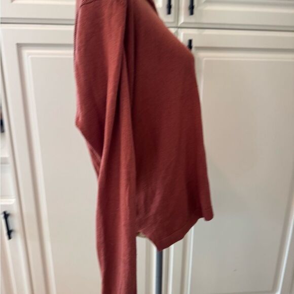 Lululemon open back cashmere blend Rust Open Back Sweater - Picture 3 of 10